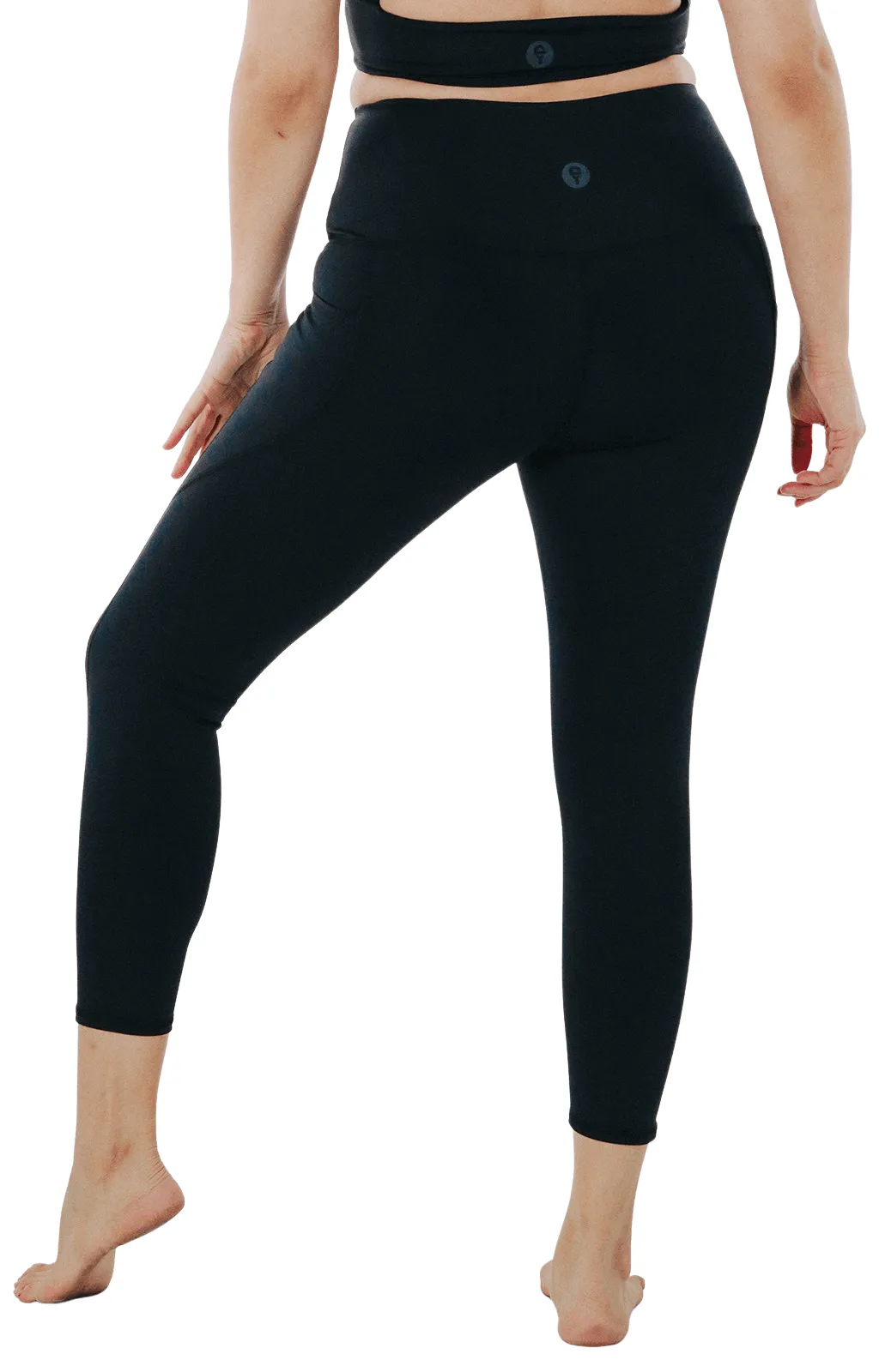 7/8 Boundless Legging with Pockets in Jet Black