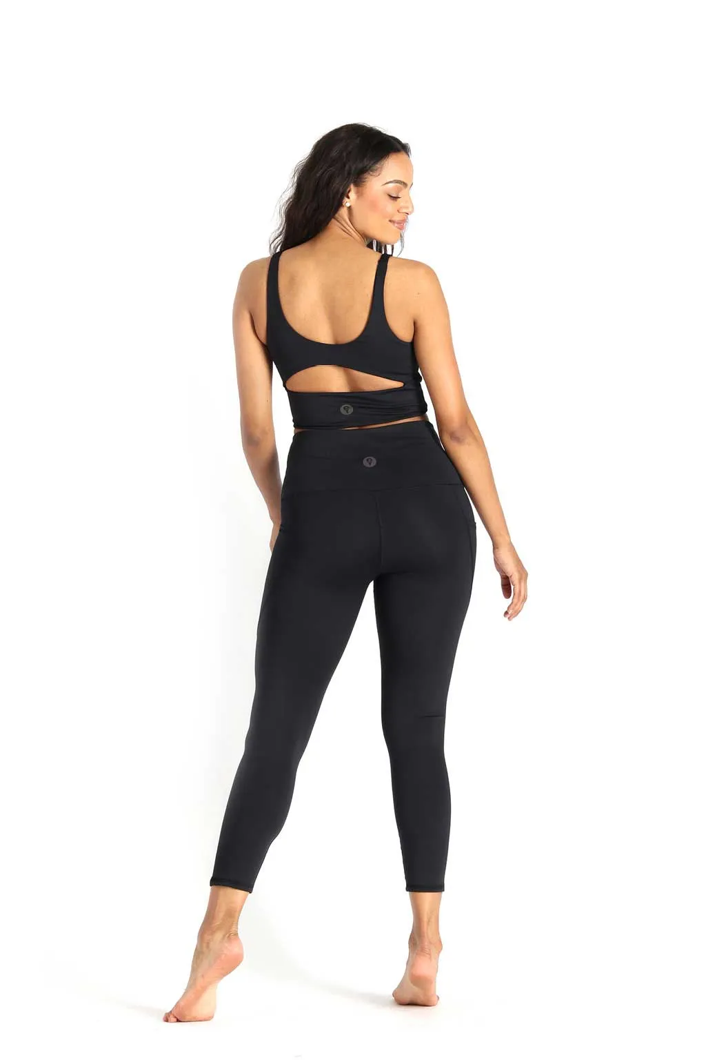 7/8 Boundless Legging with Pockets in Jet Black