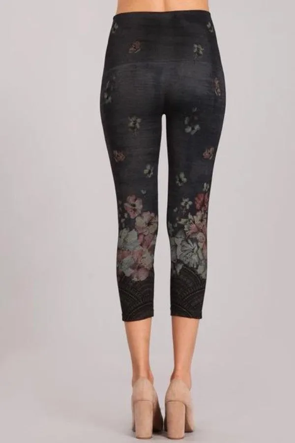 B4438G Capri/Short Multi-Color Floral Leggings