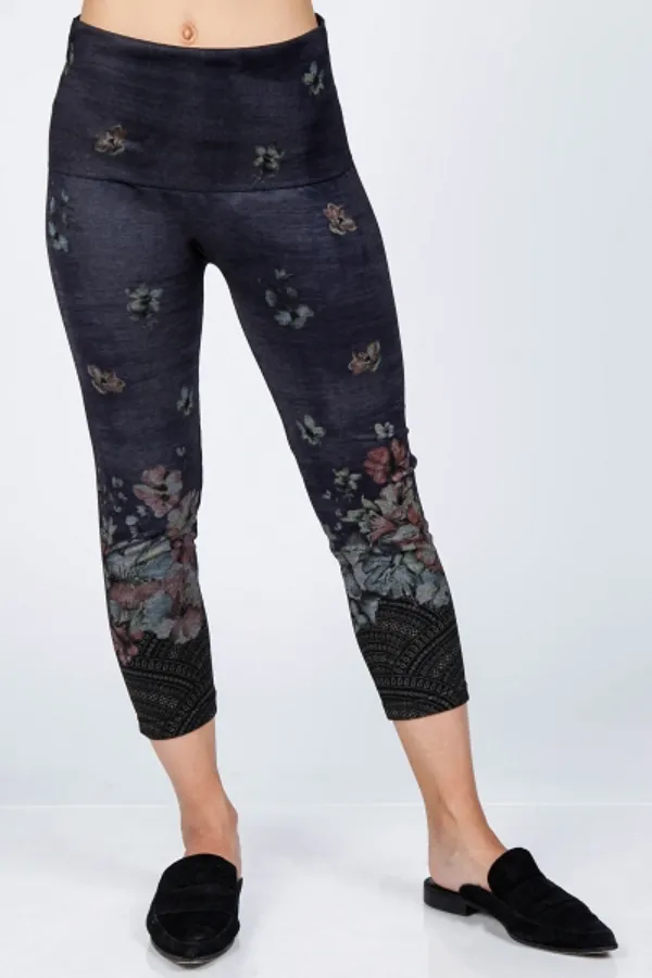 B4438G Capri/Short Multi-Color Floral Leggings