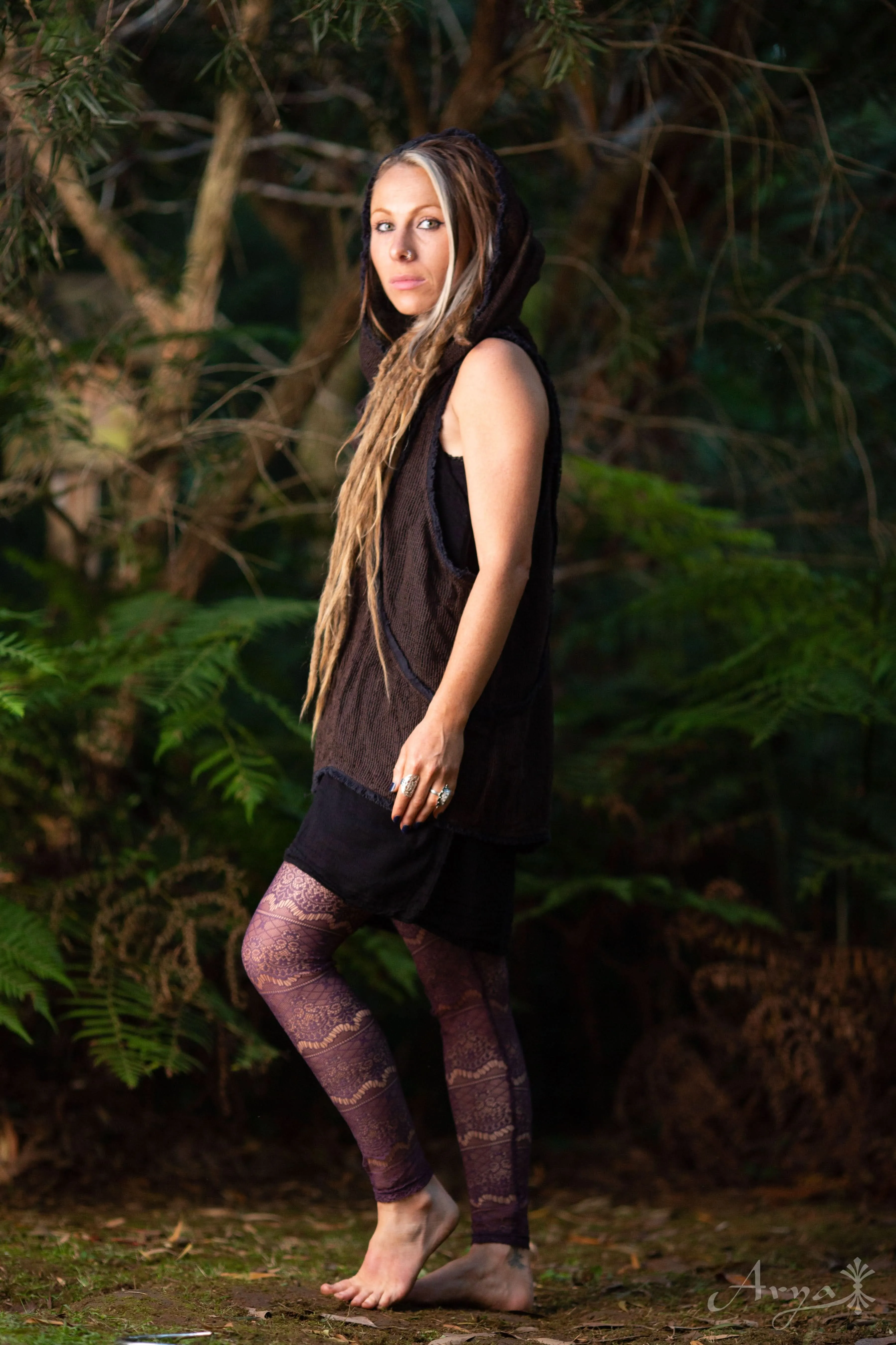 Baroque Fishnet Leggings - Free Gift