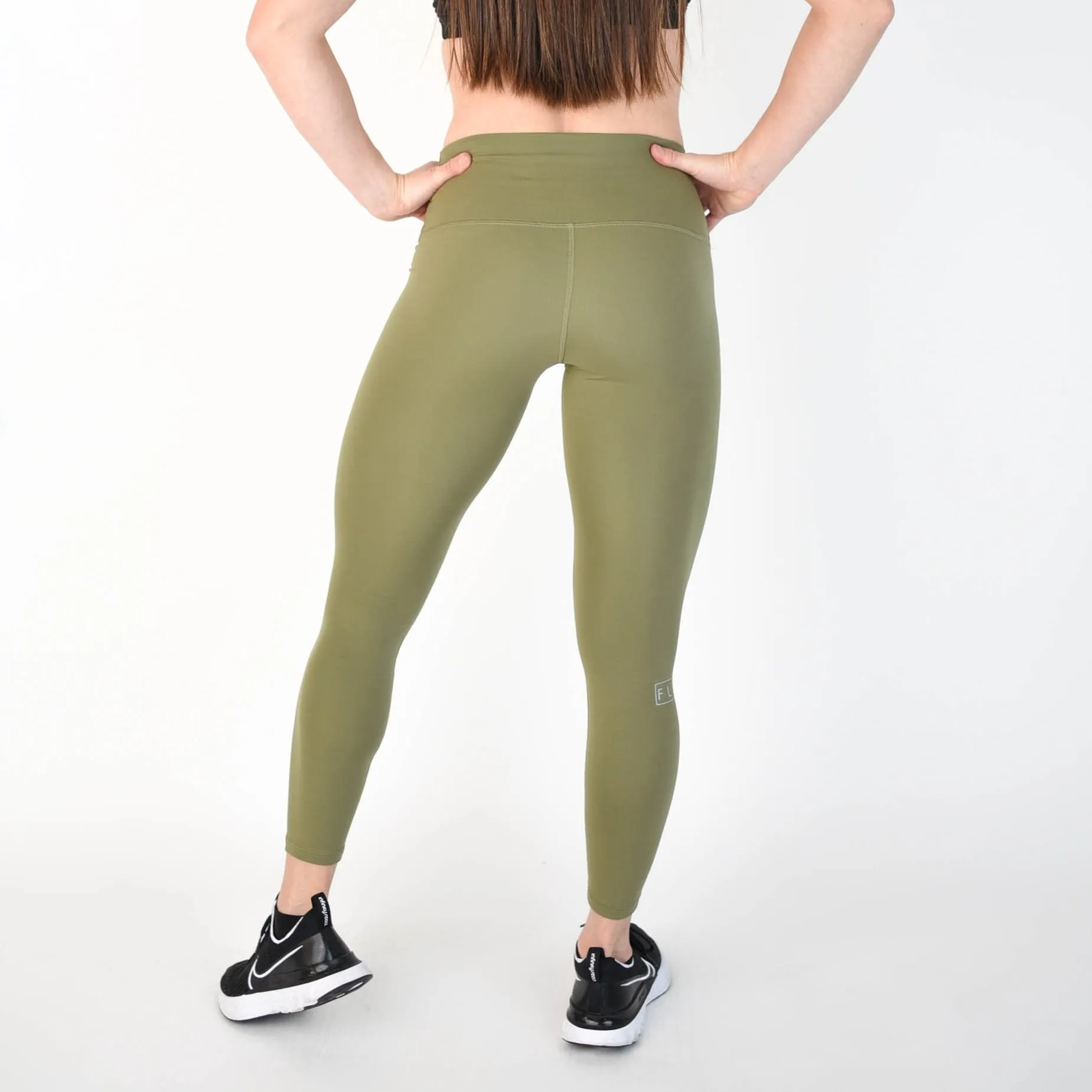 FLEO El Toro 25" Shadow Sage Leggings (Romey)