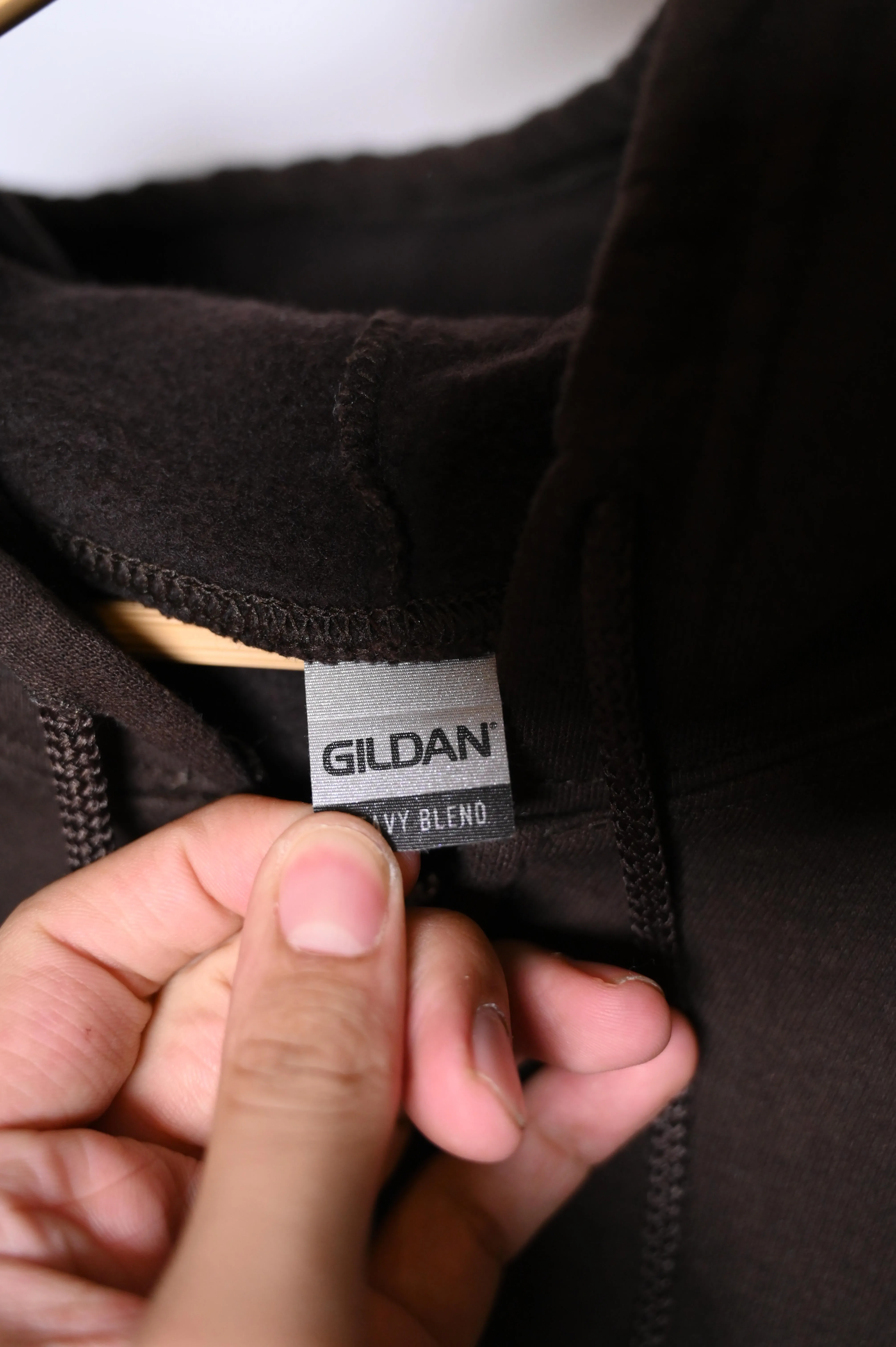 Gildan Full-Sleeve Hoodie with Zipper – Cozy Brown