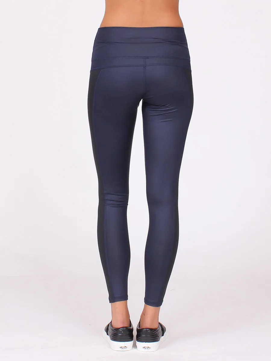 High Beam 7/8 Leggings Midnight | Final Sale