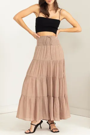 HIGH-WAISTED TIERED SKIRT