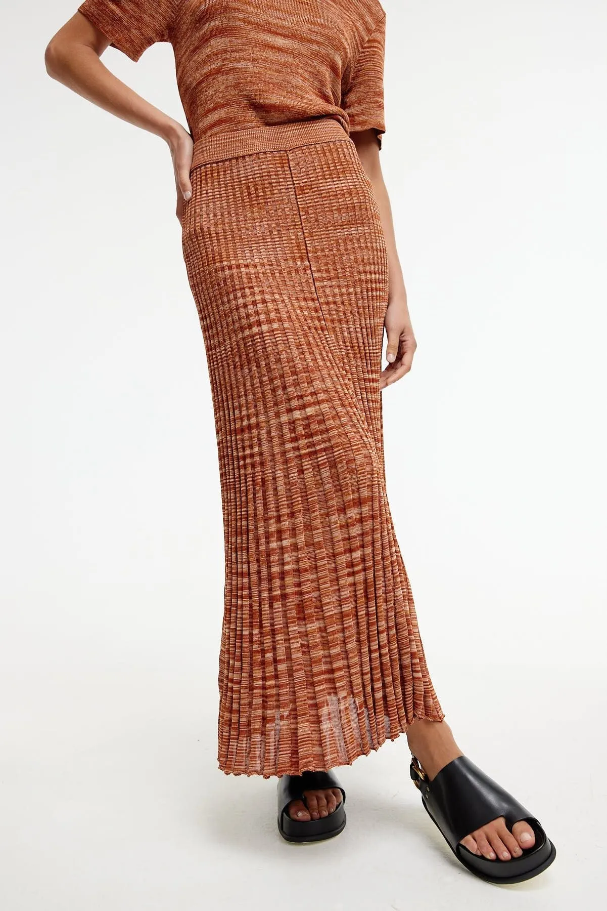 Kinney Paris Rib Knit Maxi Skirt