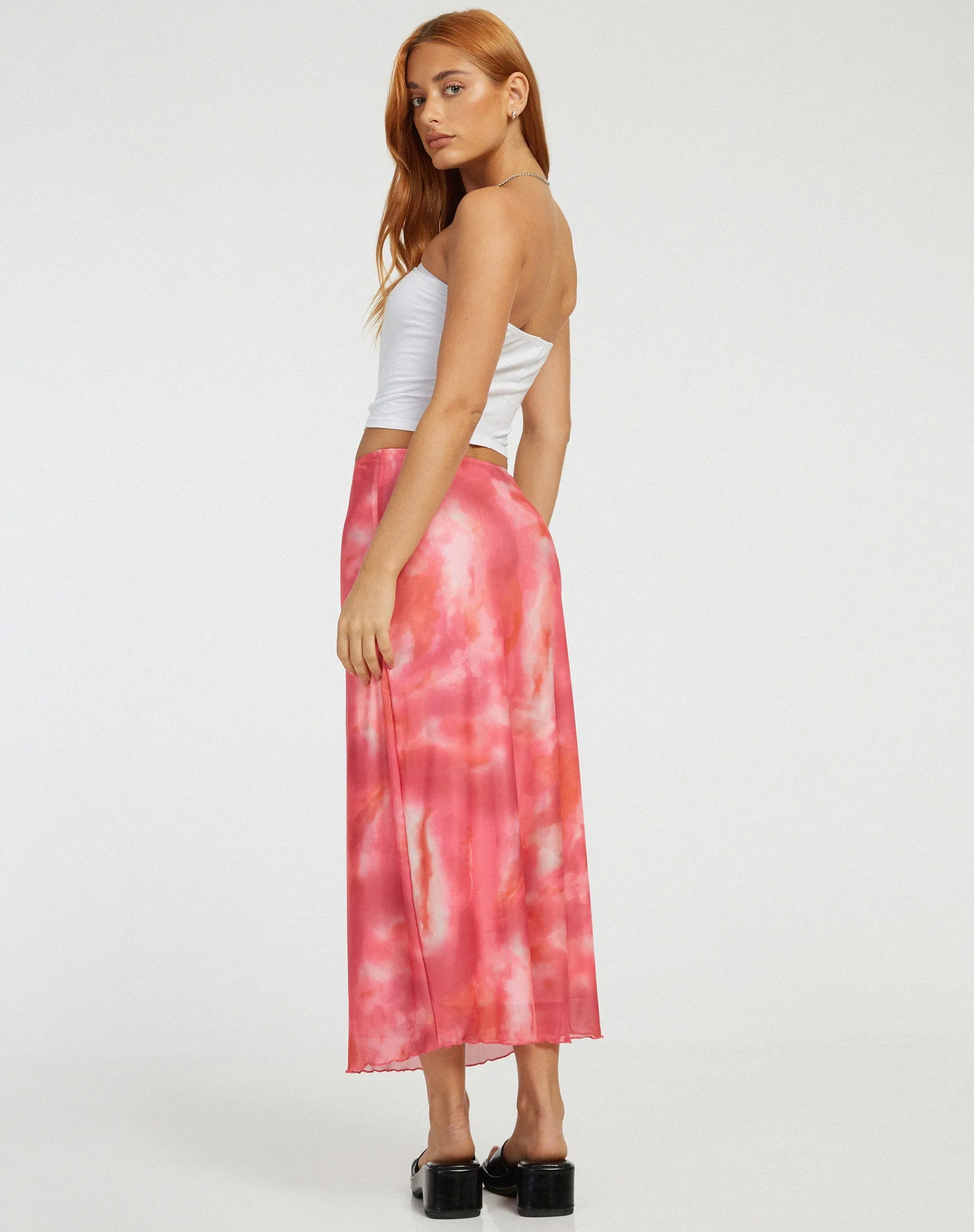 Lassie Maxi Skirt in Abstract Blurred Pink