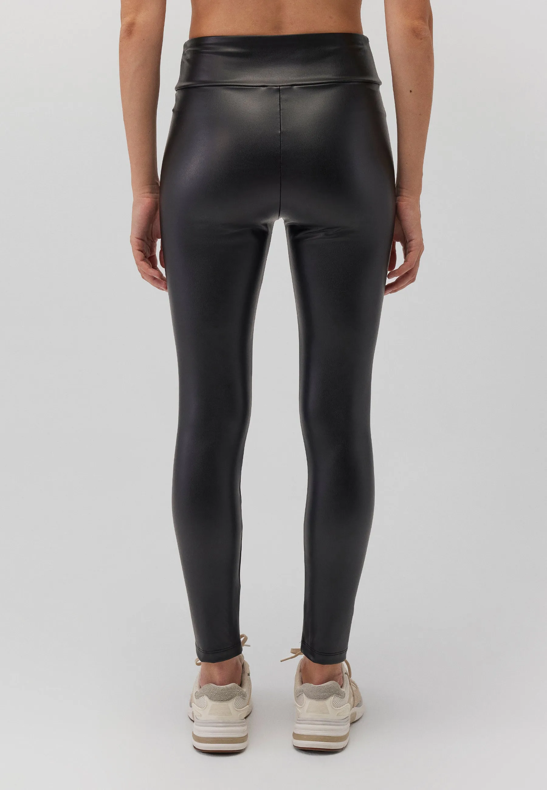 LEGGINGS | Leggings in Lederoptik