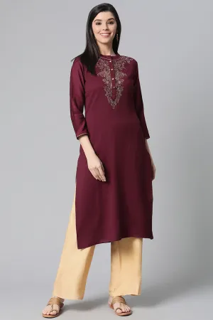 Magenta Viscose Rayon Solid Straight Embroidered Kurti VEK1021﻿E