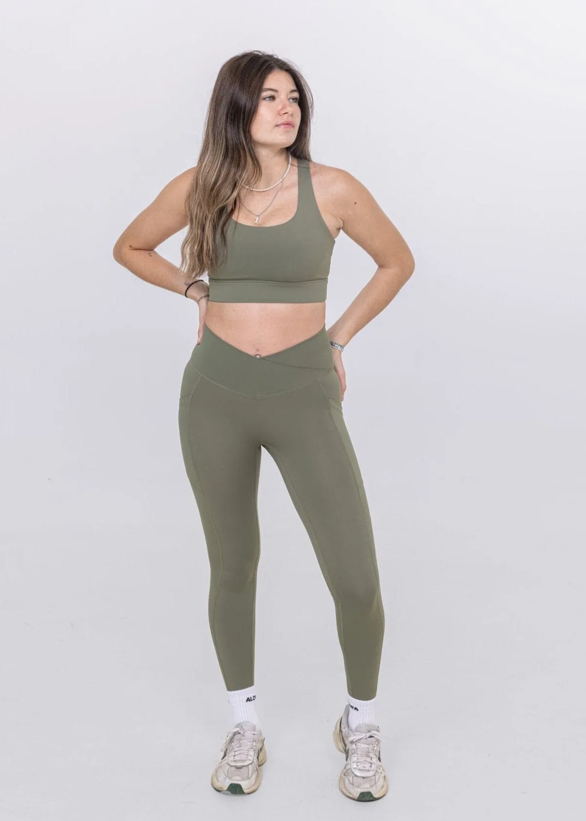 Mylo V Waist with pockets Warm Sage