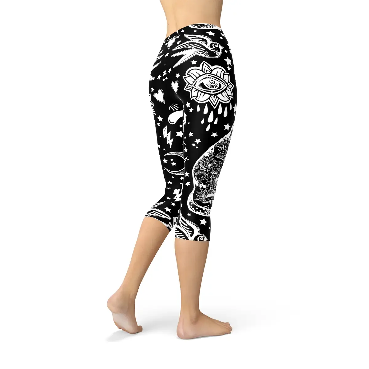 Mystical Feline Graphic Capri Leggings for Women