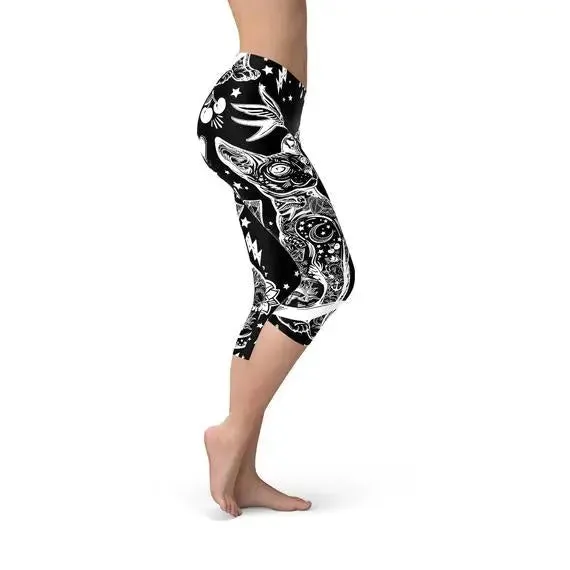 Mystical Feline Graphic Capri Leggings for Women