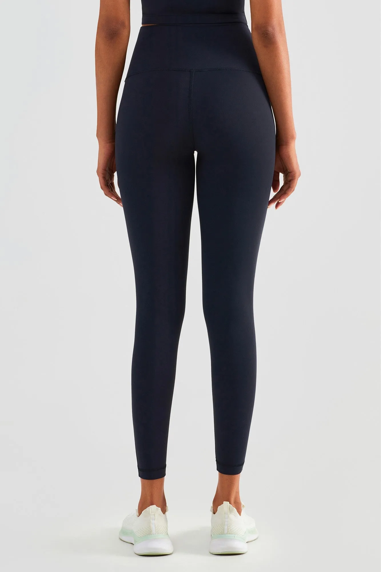 No Front Seam Leggings with Hidden Pocket