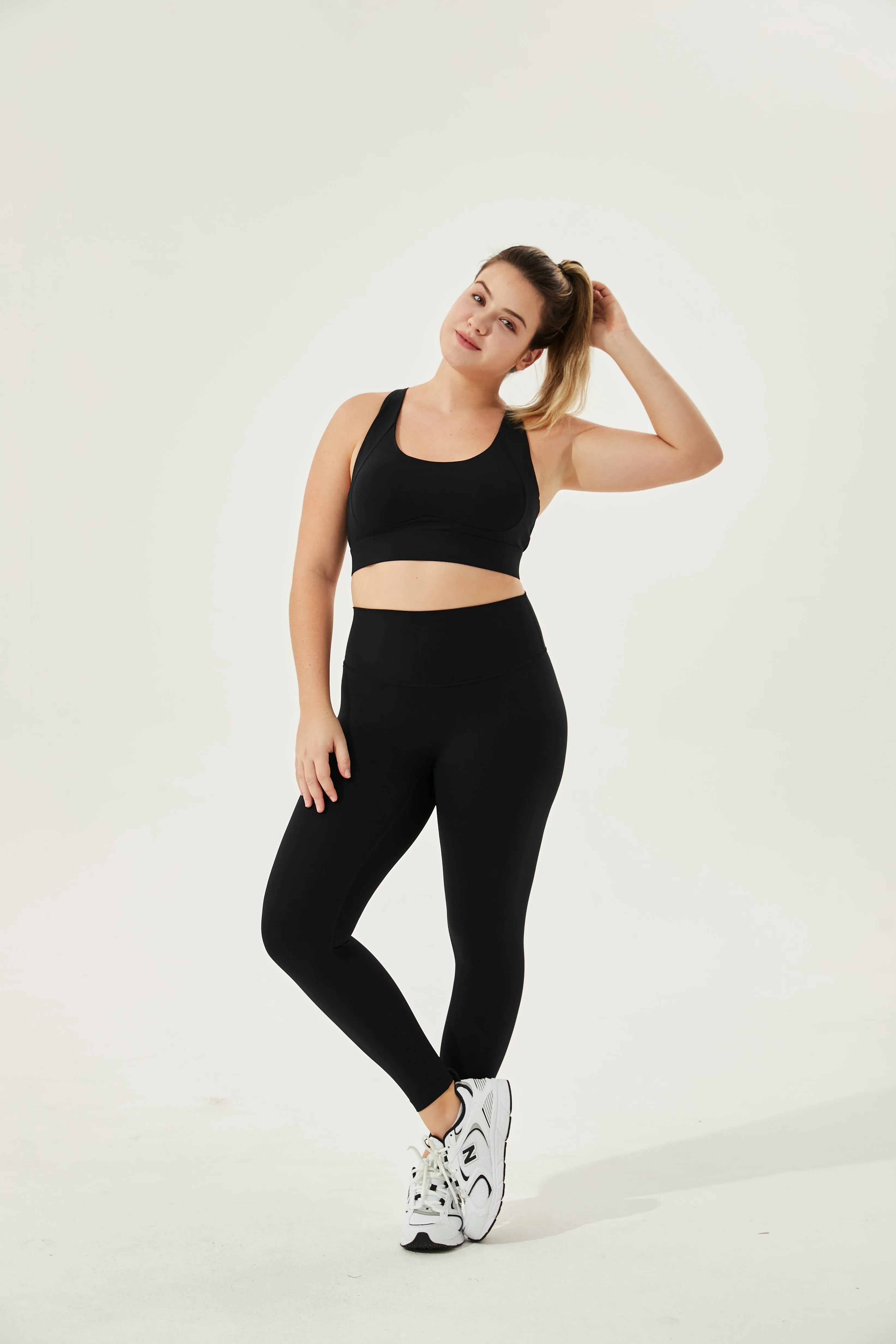 Tangs Display - High-Waist Buttery Soft Tummy Control Ardor Camel-Toe Proof Everyday Leggings With Inner Pocket