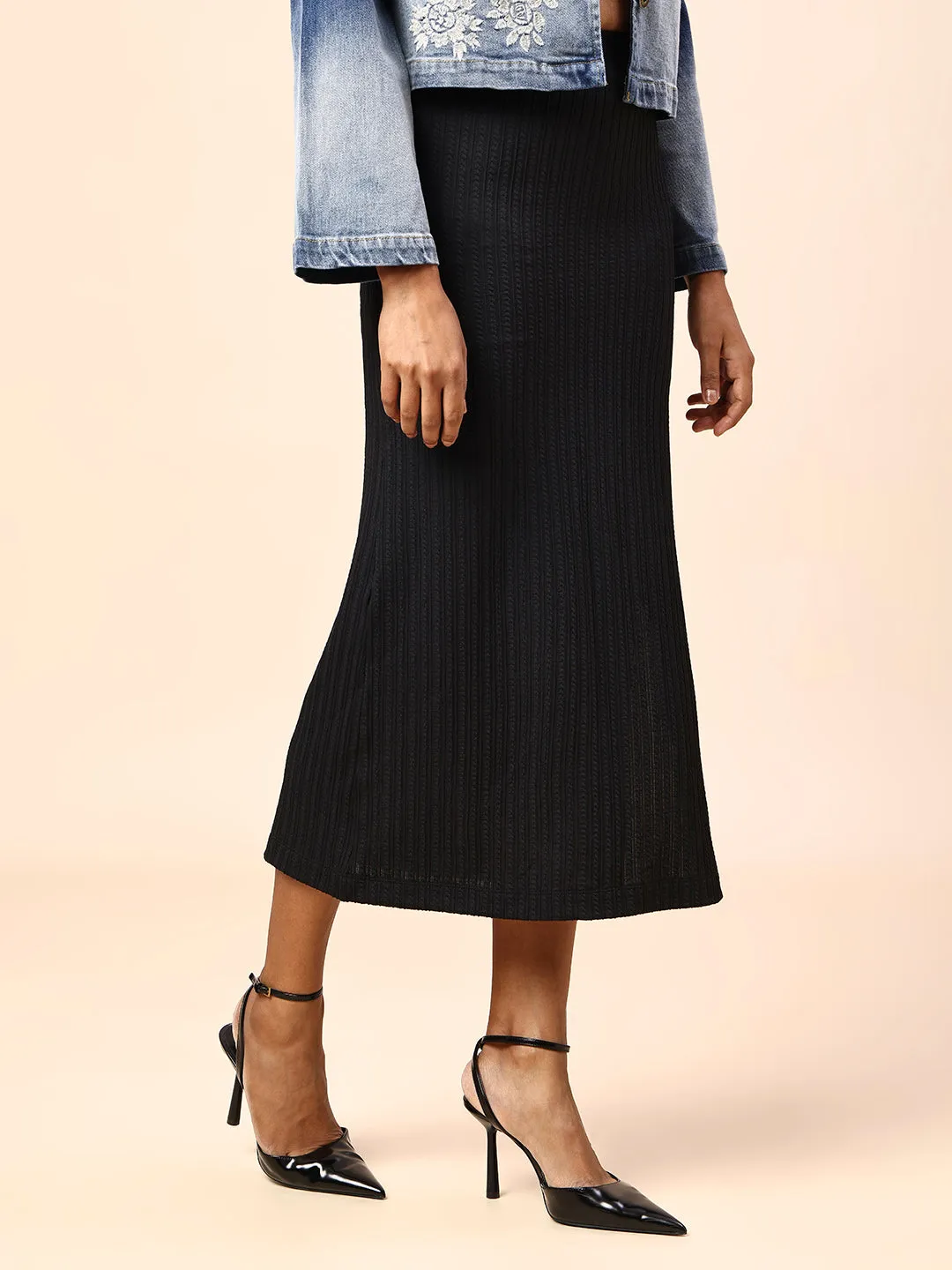 TEXTURED KNIT SIDE SLIT PENCIL SKIRT