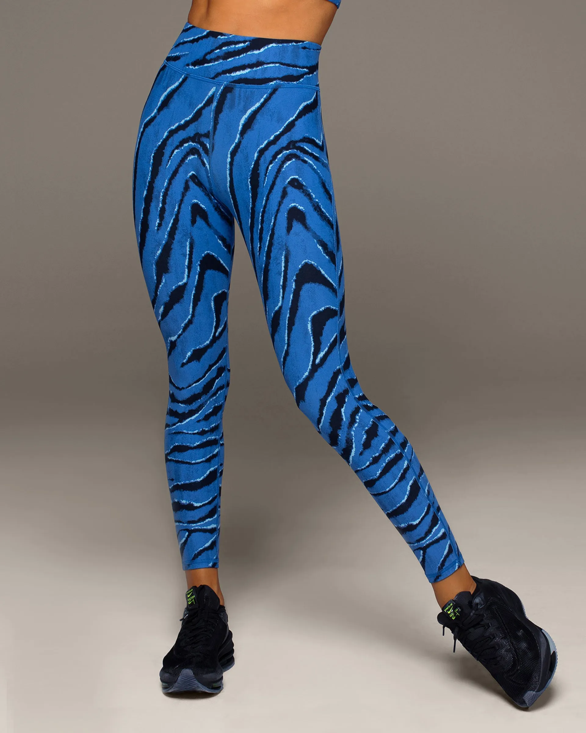 Verve Tiger Print Legging