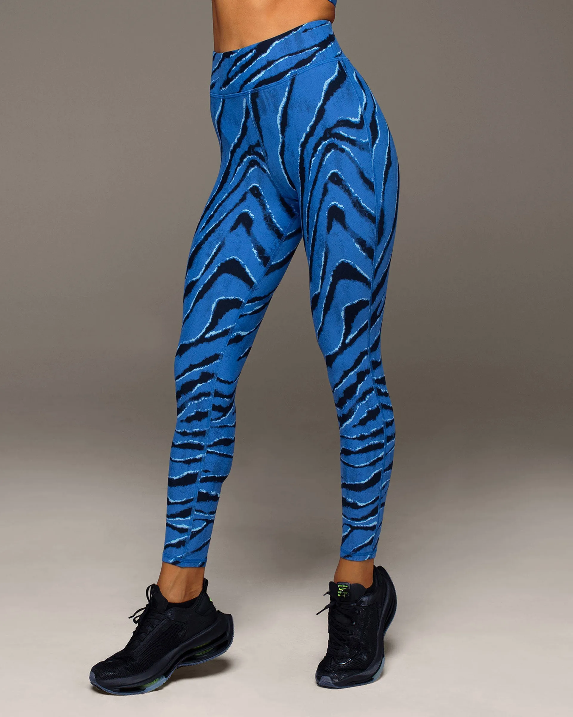 Verve Tiger Print Legging