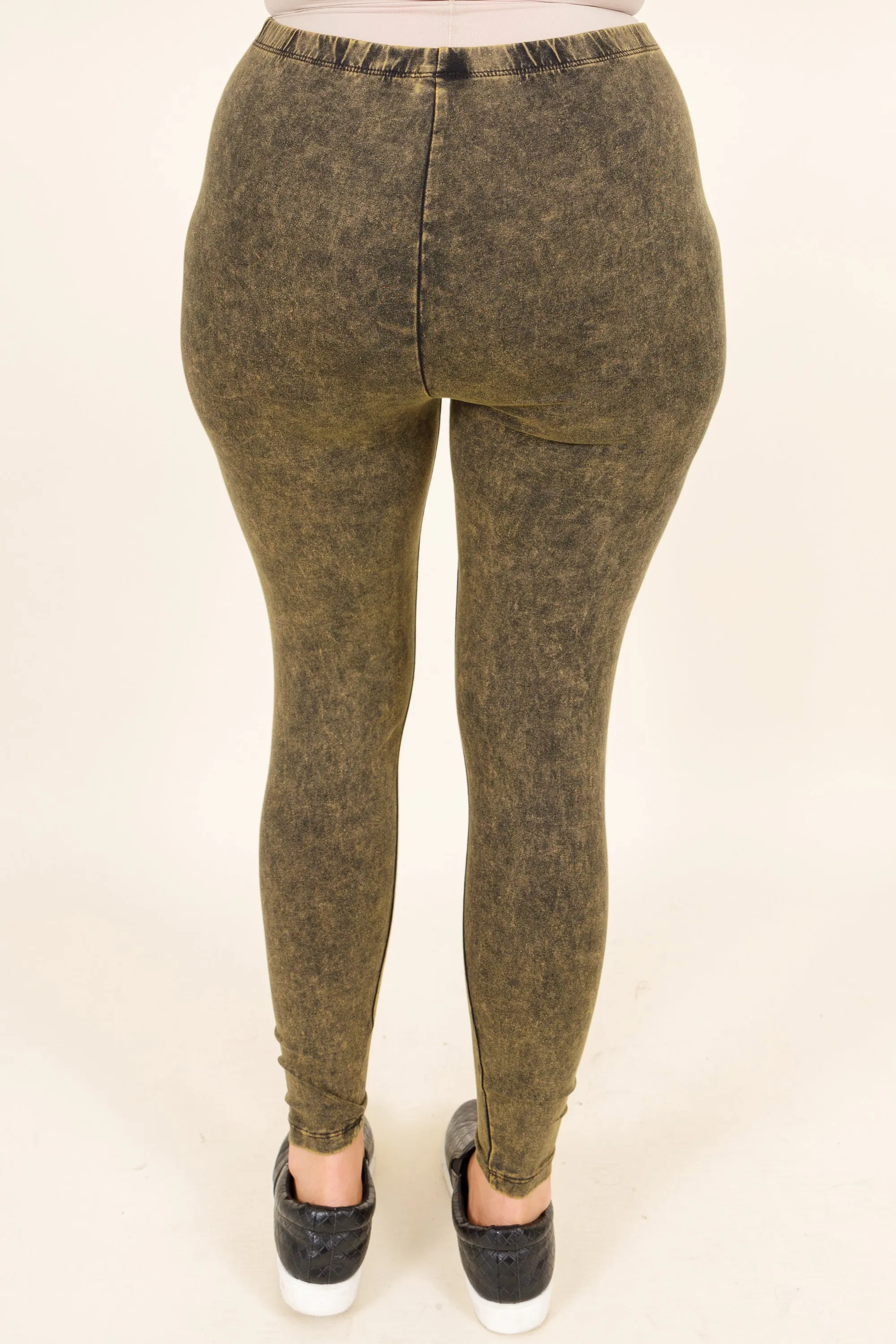 Well Worth It Mineral Wash Leggings, Olive