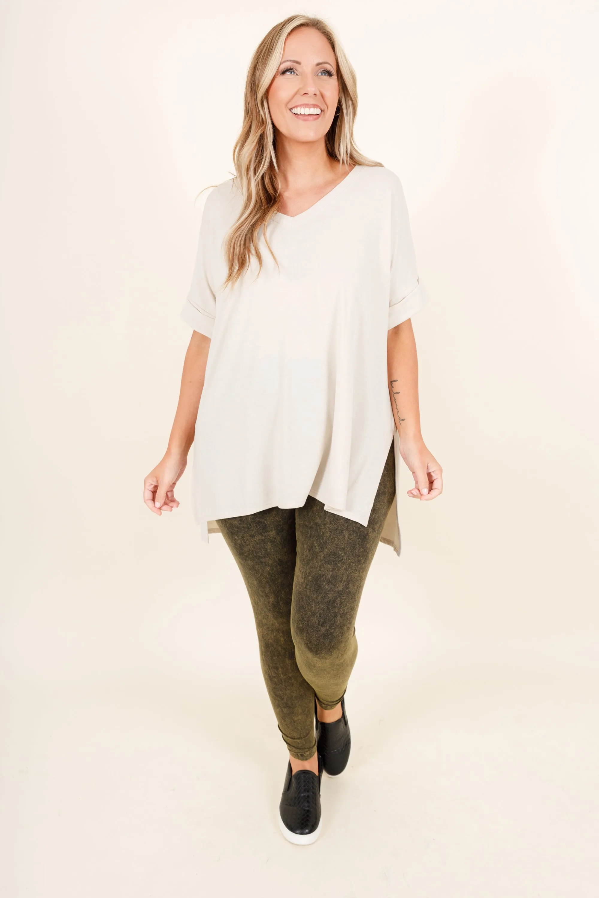 Well Worth It Mineral Wash Leggings, Olive