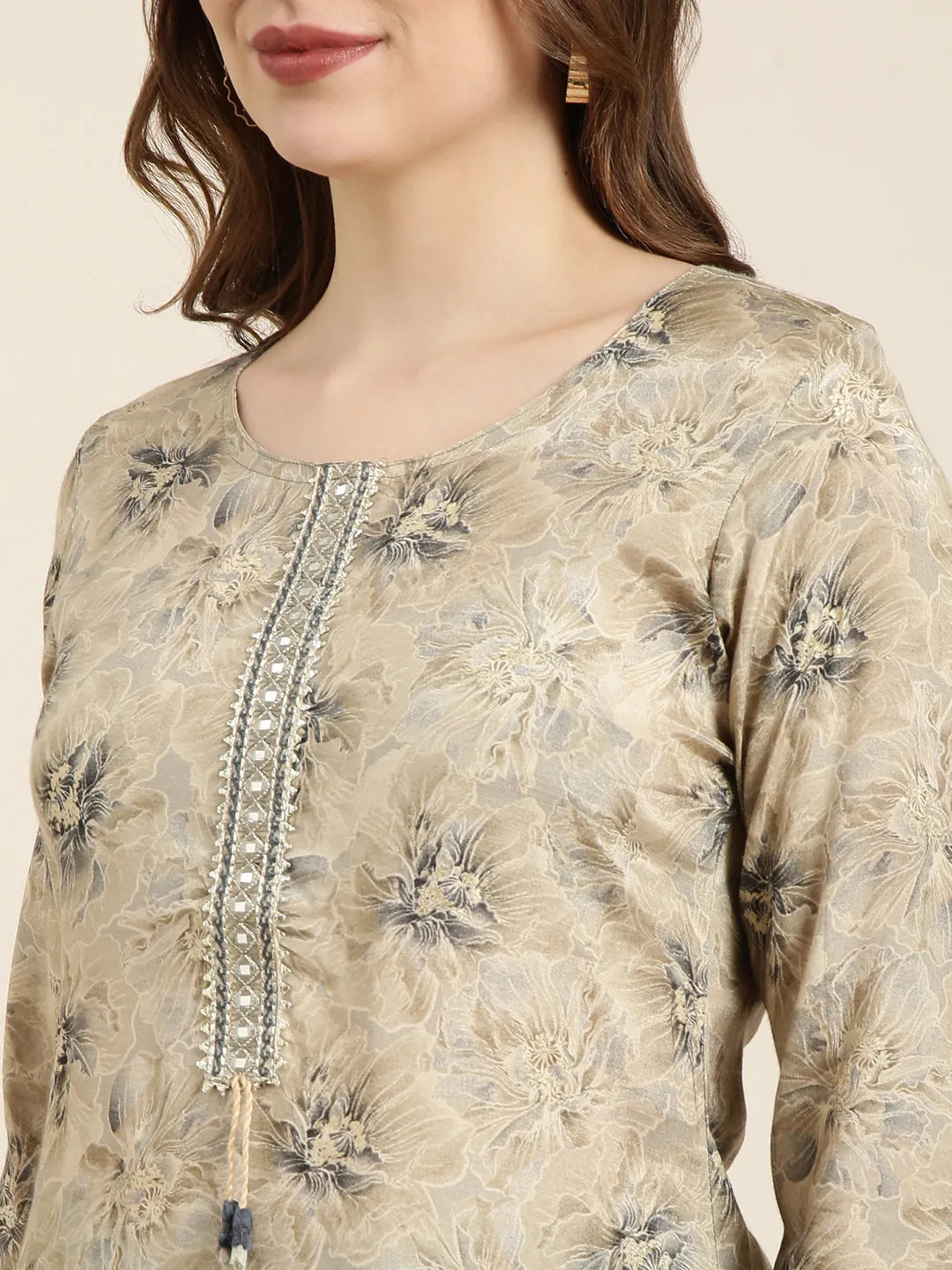 Women Straight Beige Floral Kurta