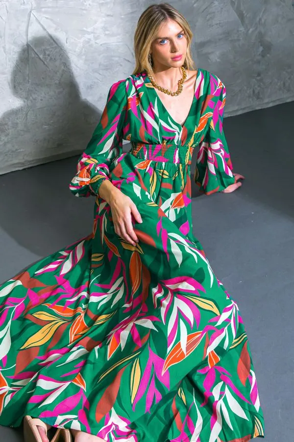 Women's Flying Tomato Leaf Print Woven Green Maxi Dress