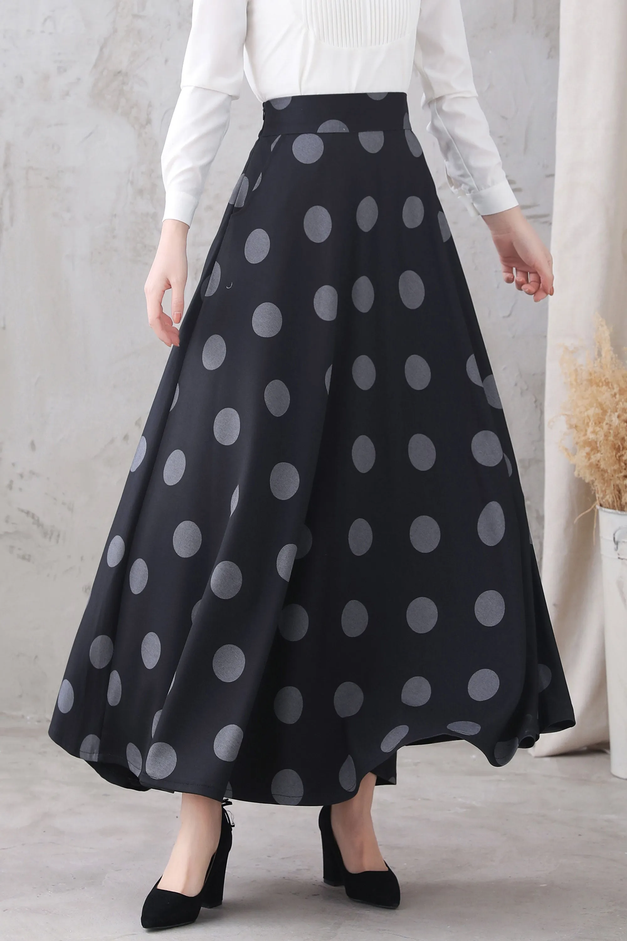 Womens Long Polka Dot skirt 3324