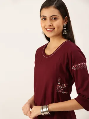 Women's Magenta Solid Straight Kurta